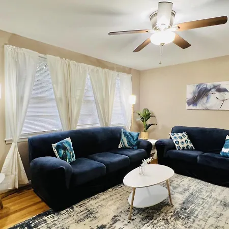 Cozy 4 Bedroom Cottage By Duke Raleigh Hospital